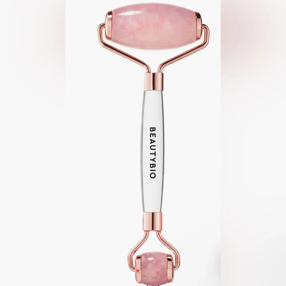 BeautyBio Rose Quartz Facial Roller - Picture 3 of 10